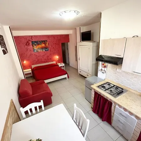 Apartment Monolocale Rosso - A Casa Di Ludovica E Martina Gallipoli